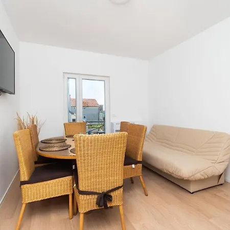 Bristak Apartment *